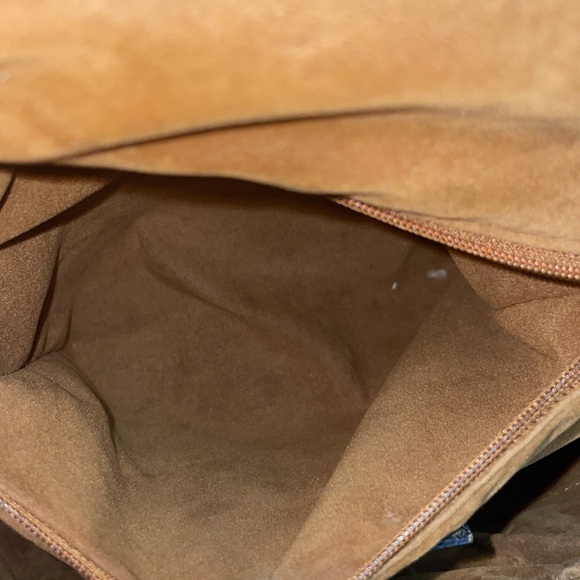 Patricia Nash ‘Itala’ Saddle Sling backpack - Picture 14 of 15